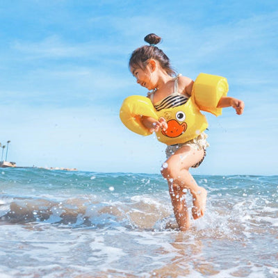 Top 9 Tips to Keep Your Children Safe at the Beach